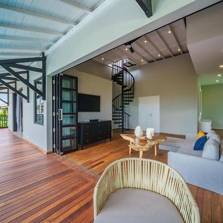 Villa Okenada - Modern 5-Bedroom Pool Villa In Berawa! Canggu  Bagian luar foto